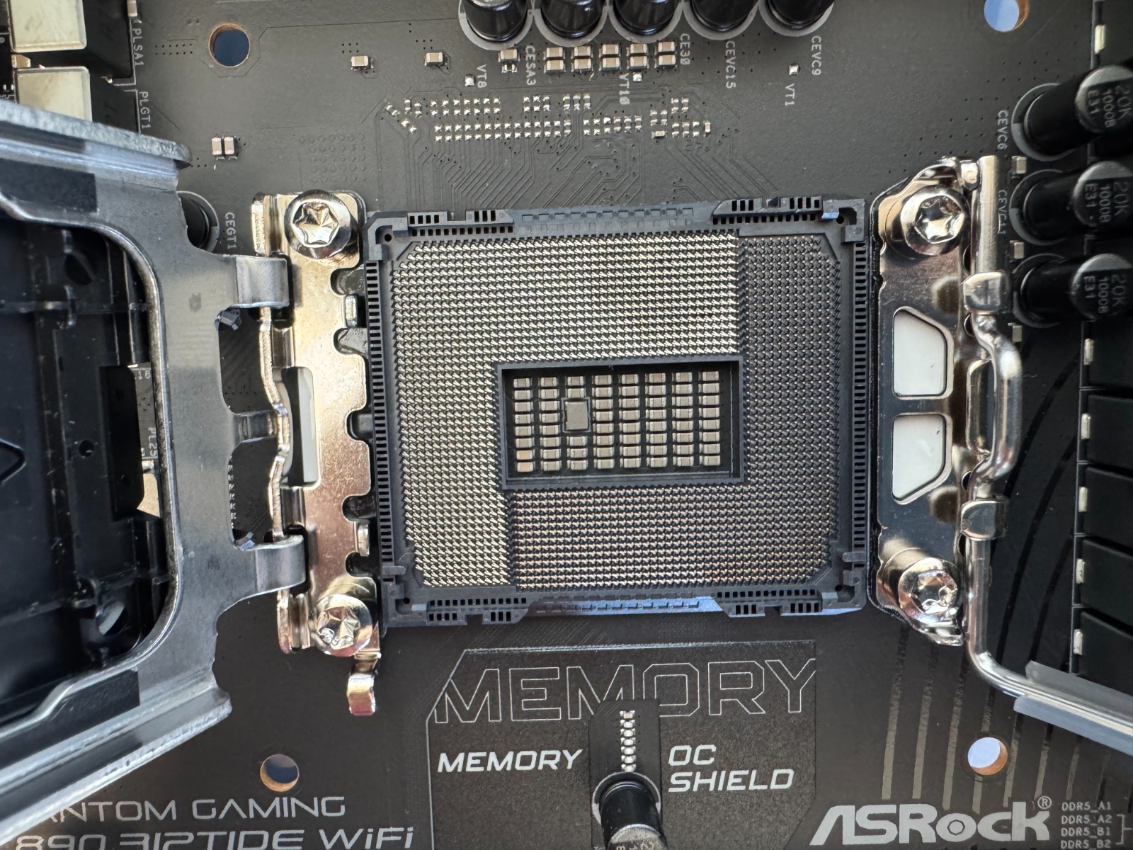 ASRock Z890 Riptide WiFi LGA 1851 Intel Z890 SATA 6Gb/s ATX Motherboard - Image 10