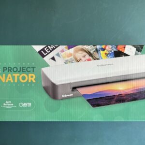 FELLOWES CRAFT AND PROJECT LAMINATOR CRC52472 BONUS 15 POUCHES NEW