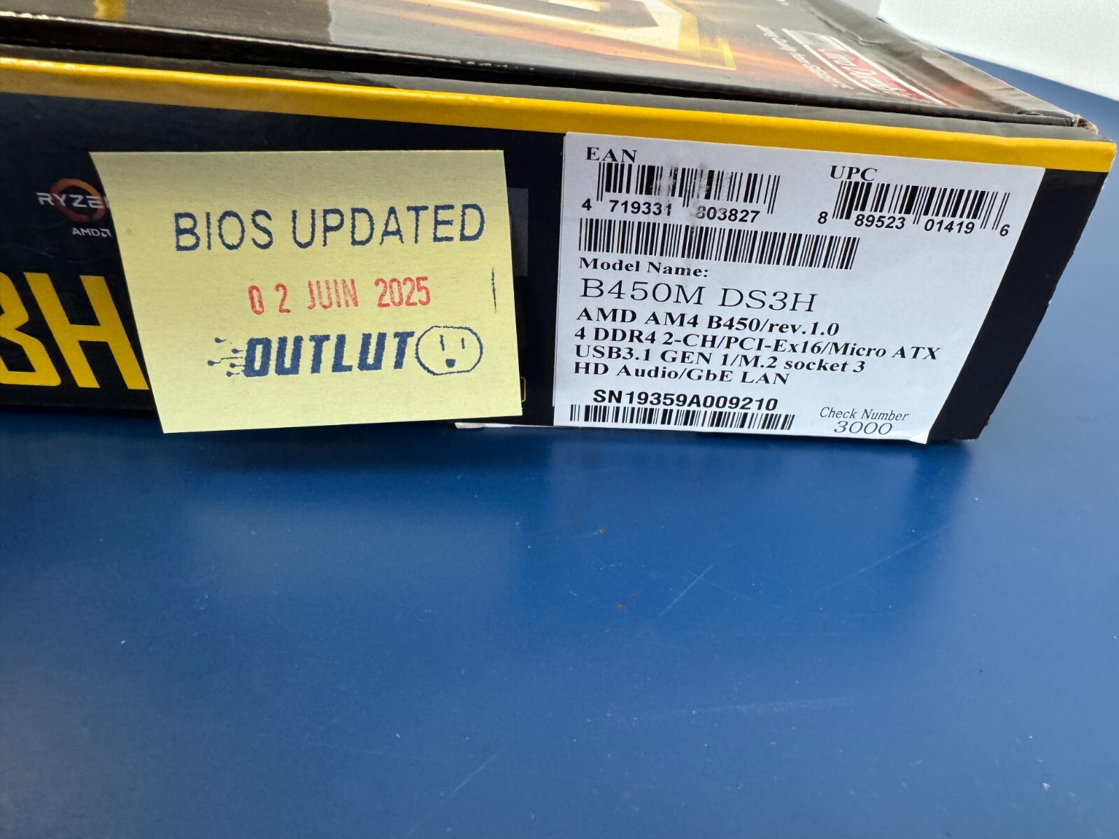GIGABYTE B450M DS3H Motherboard AMD B450 Socket AM4 DDR4 M.2 M-ATX HDMI Ryzen - Image 2