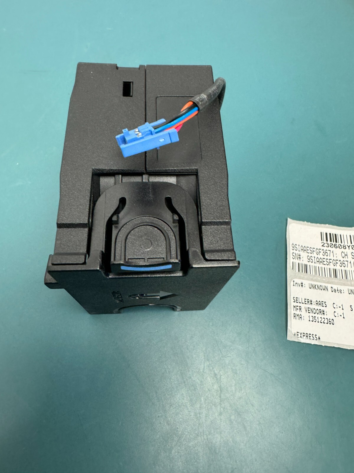 DC Brushless PFM0612XHE-SM02 Fan - Image 5