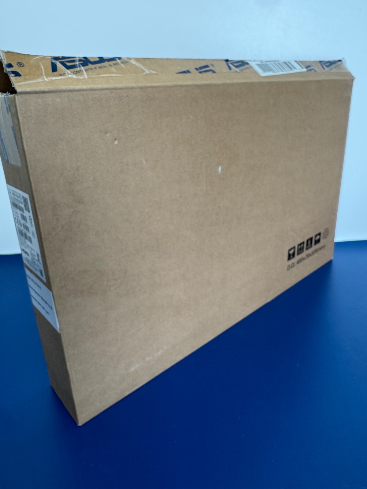 ASUS ZenScreen 15.6” 1080P Portable USB-C Monitor MB16AHG - Image 3