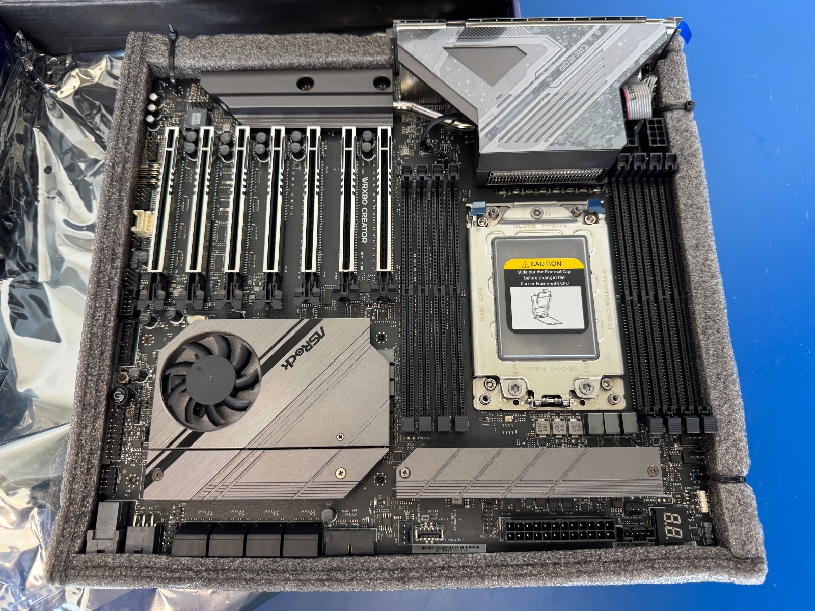 ASRock WRX80 CREATOR R2.0 AMD WRX80 SATA 6Gb/s Extended ATX AMD Motherboard EATX - Image 2