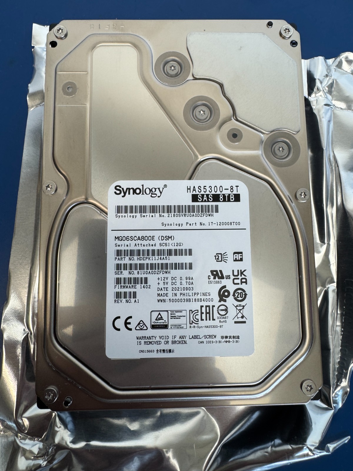 Synology HAS5300-8T Internal Enterprise Hard Disk Drive 8TB SAS - New Open Box - Image 3