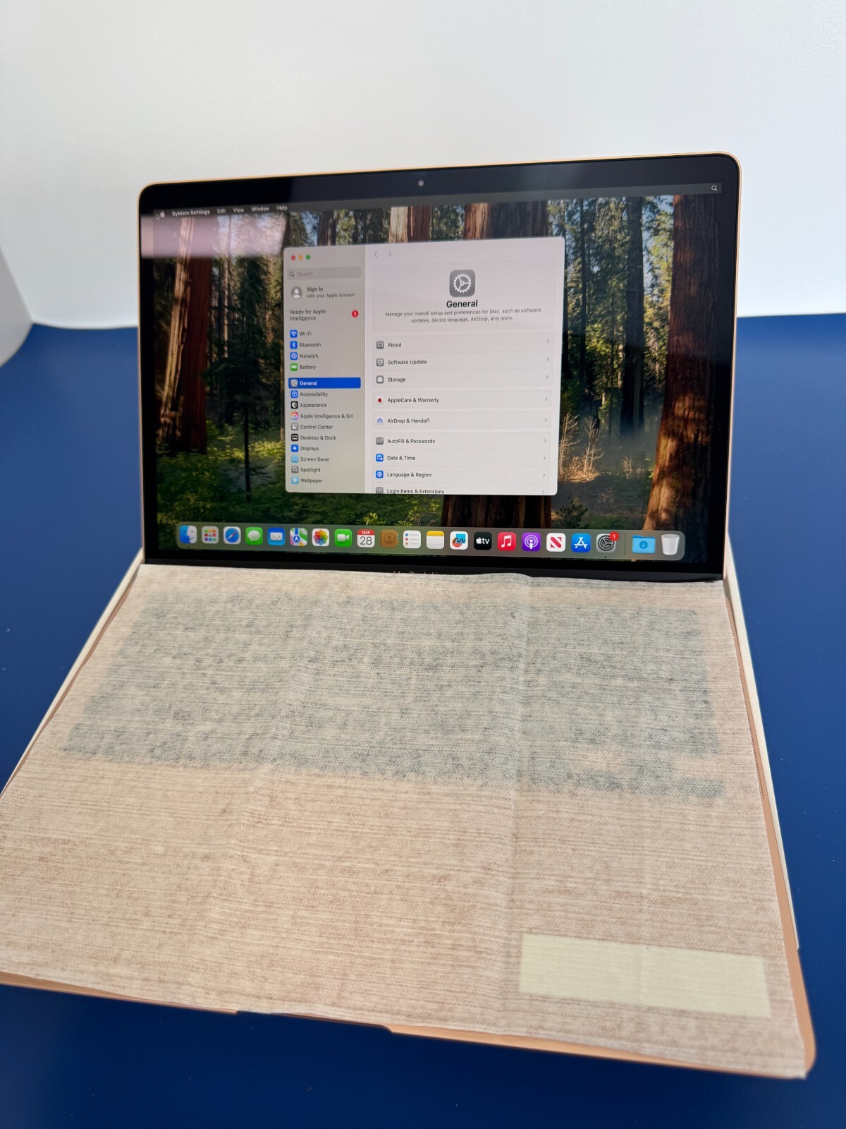 Apple MacBook Air MGND3C/A 13.3" Gold (256GB SSD, M1, 8GB) FRENCH