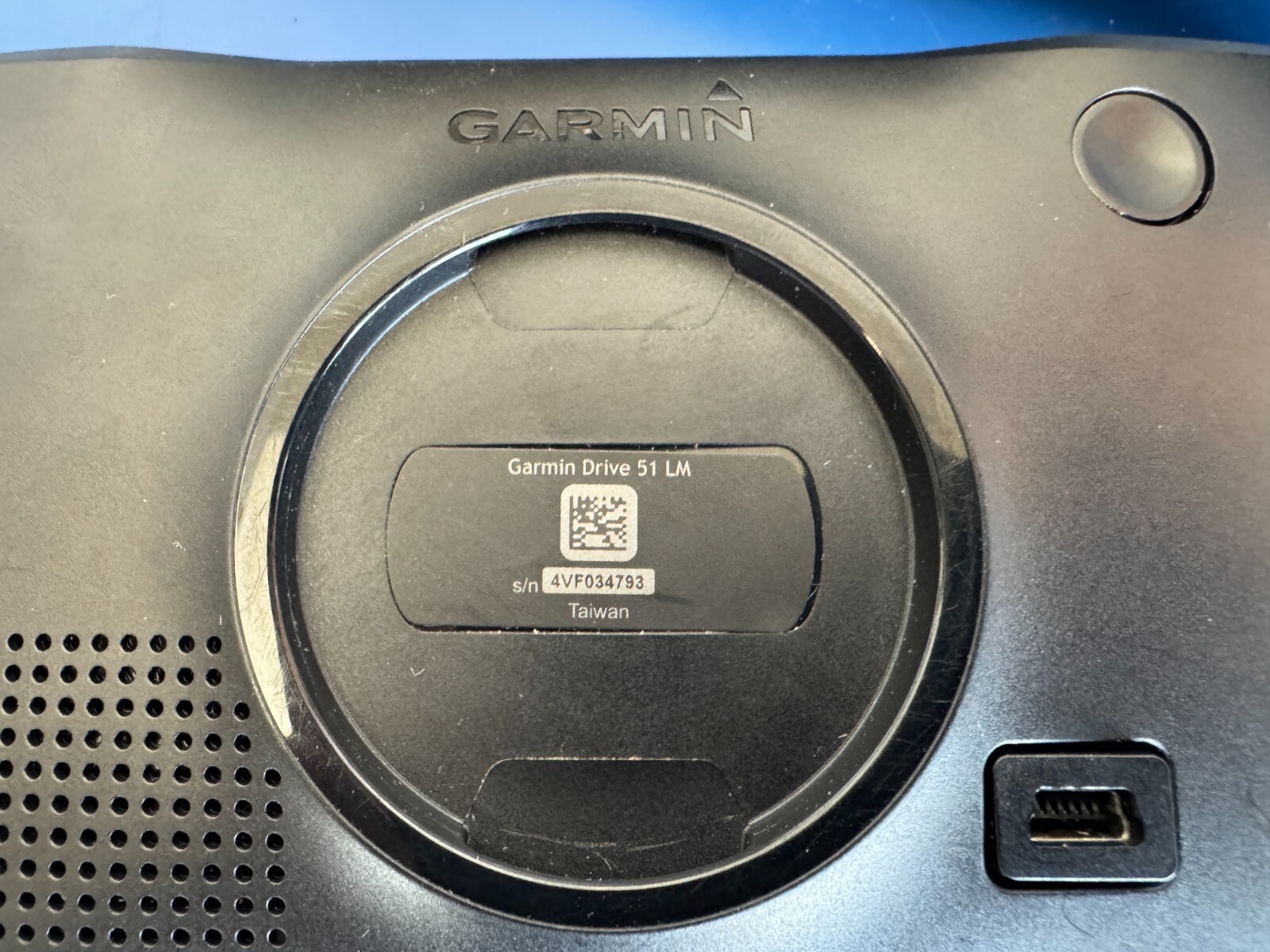 Garmin Drive 51 USA + Canada LM GPS Navigation System Black 5” - Image 5