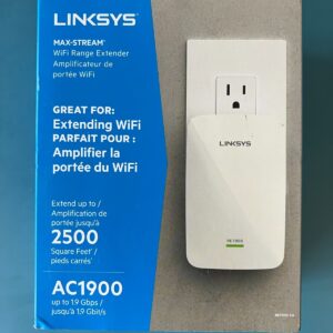 Linksys (RE7000-CA) AC1900+ Max-Stream Wi-Fi Range Extender, Single Unit, White
