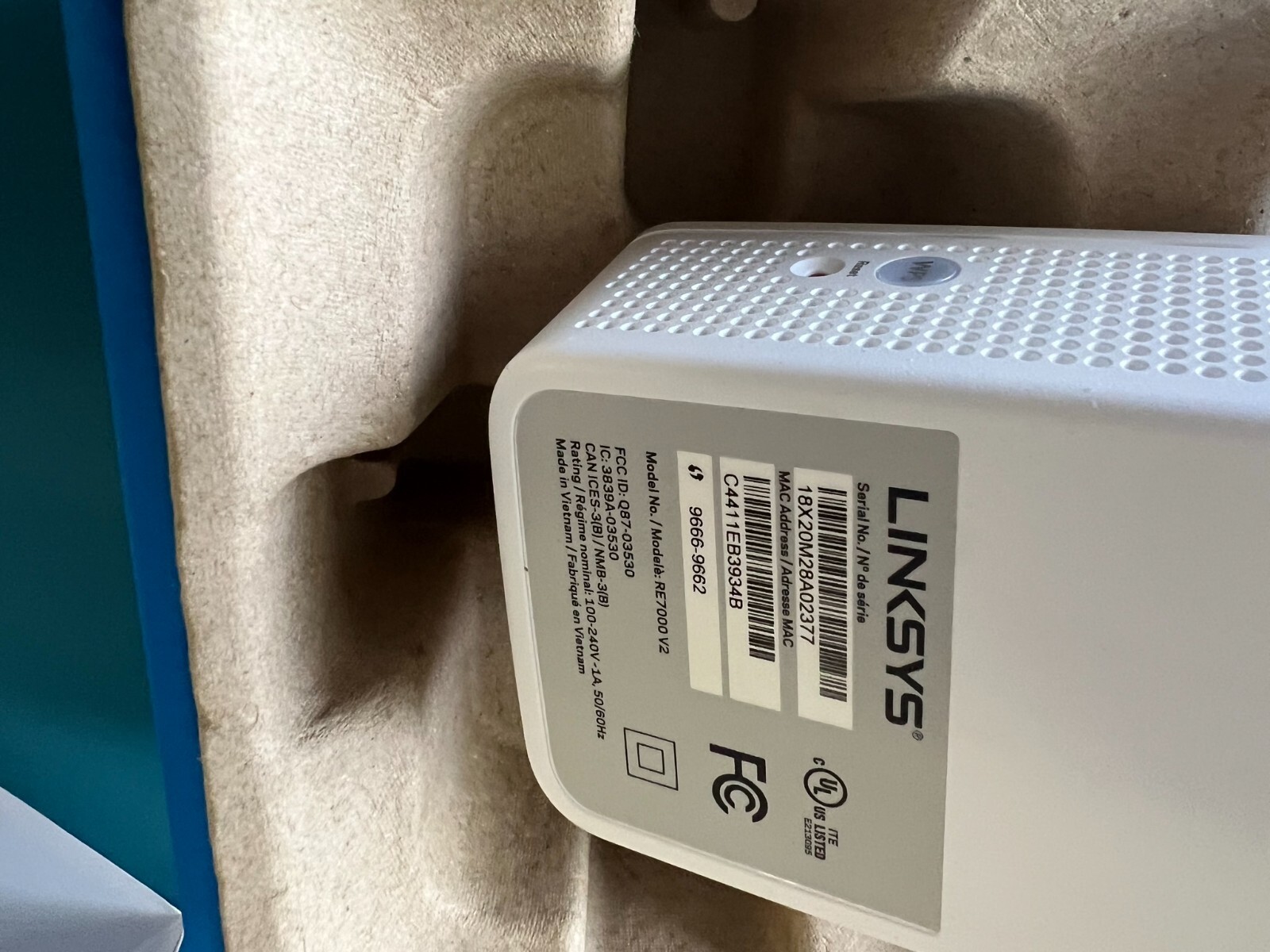 Linksys (RE7000-CA) AC1900+ Max-Stream Wi-Fi Range Extender, Single Unit, White - Image 4