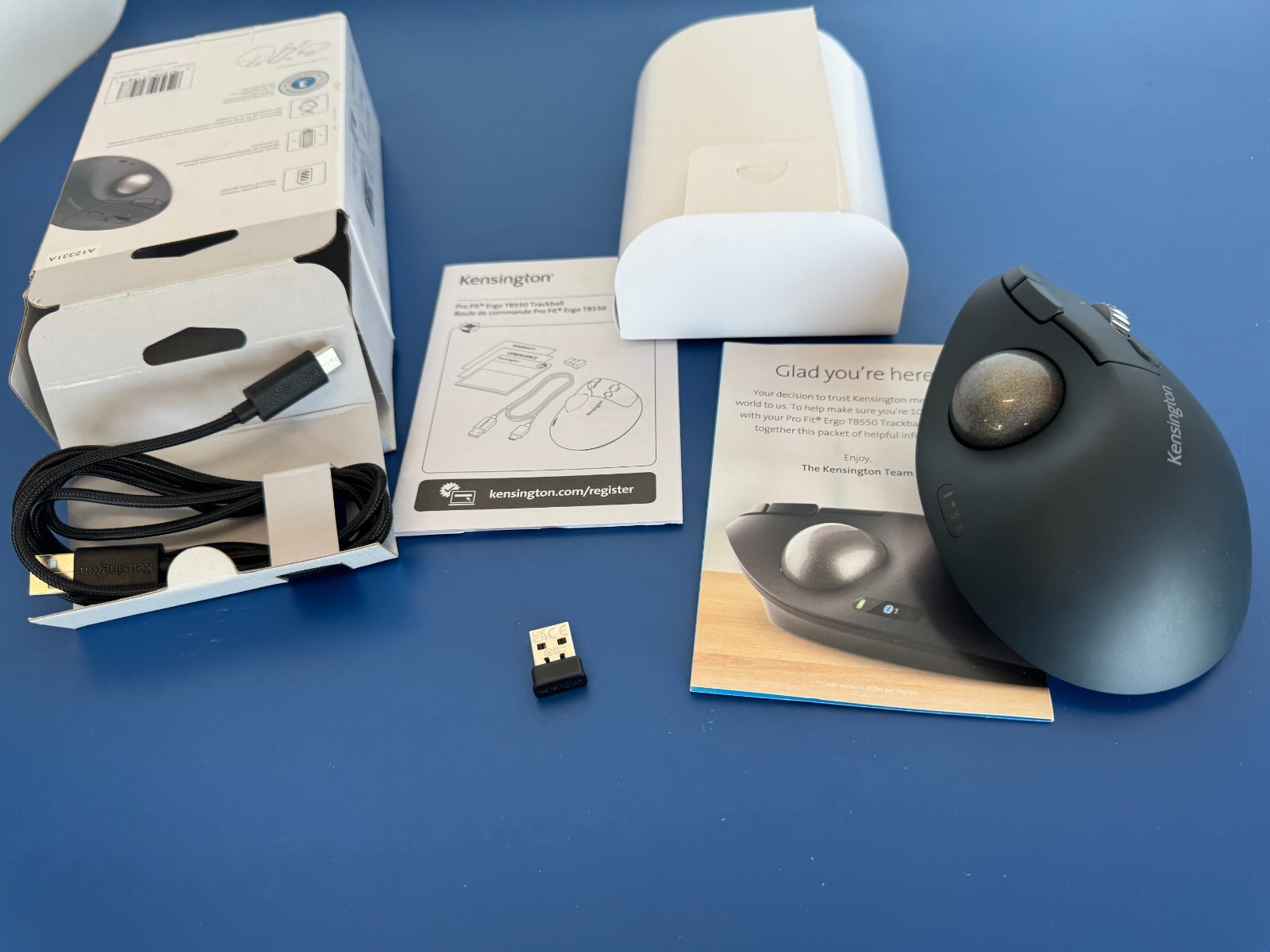 Kensington Pro Fit Ergo TB550 Wireless Trackball Mouse Rechargeable W/ Dongle - Image 3