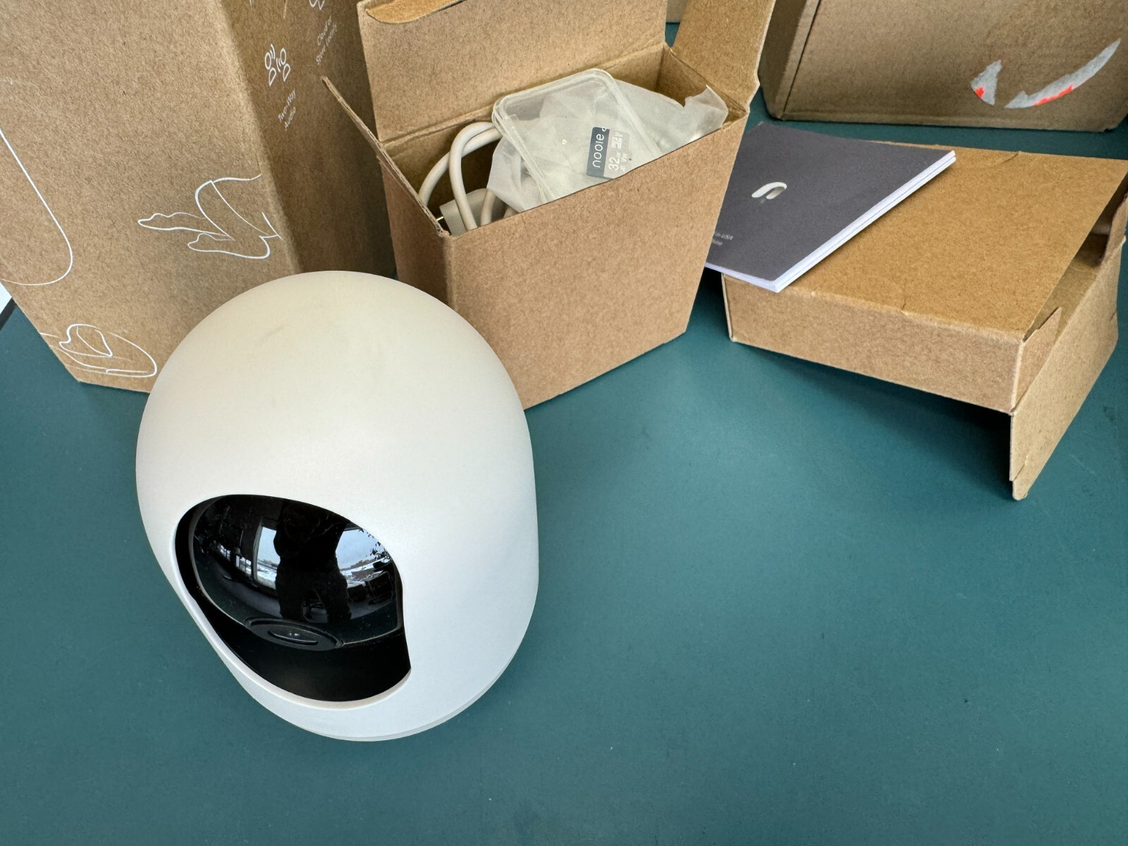 Nooie 360 Cam 2 IPC100 2K Security Camera with Motion Tracking 5V 1.0A White - Image 4