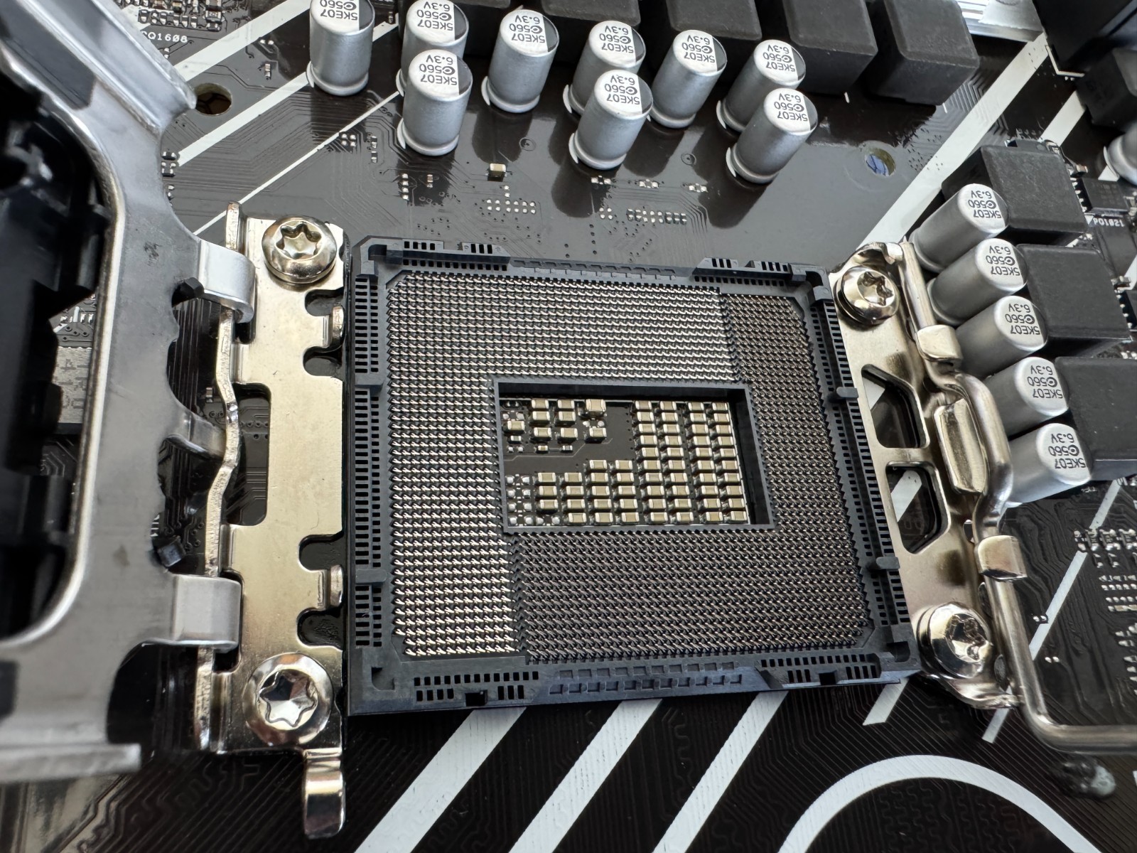 ASUS PRIME H610M-A D4 LGA 1700 (Intel 12th, 13th &14th) Micro-ATX - Image 5