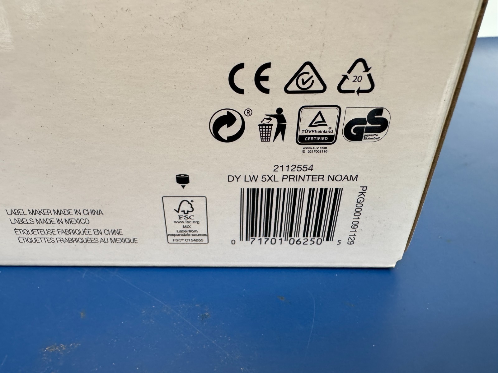 Dymo LabelWriter 5XL Portable Label Printer (2112554) - Image 2