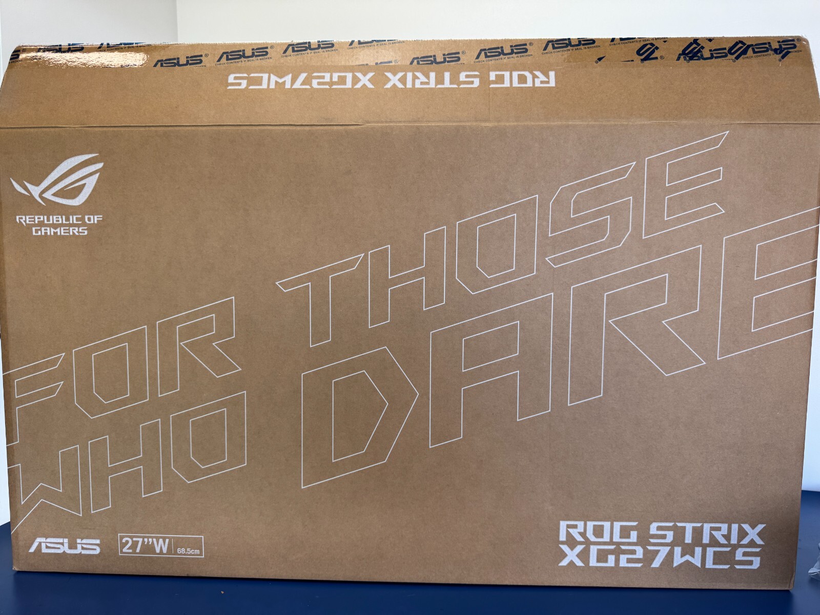 ASUS - ROG Strix 27 Curved 1440P 180Hz FreeSync Gaming Monitor HDR XG27WCS - Image 3