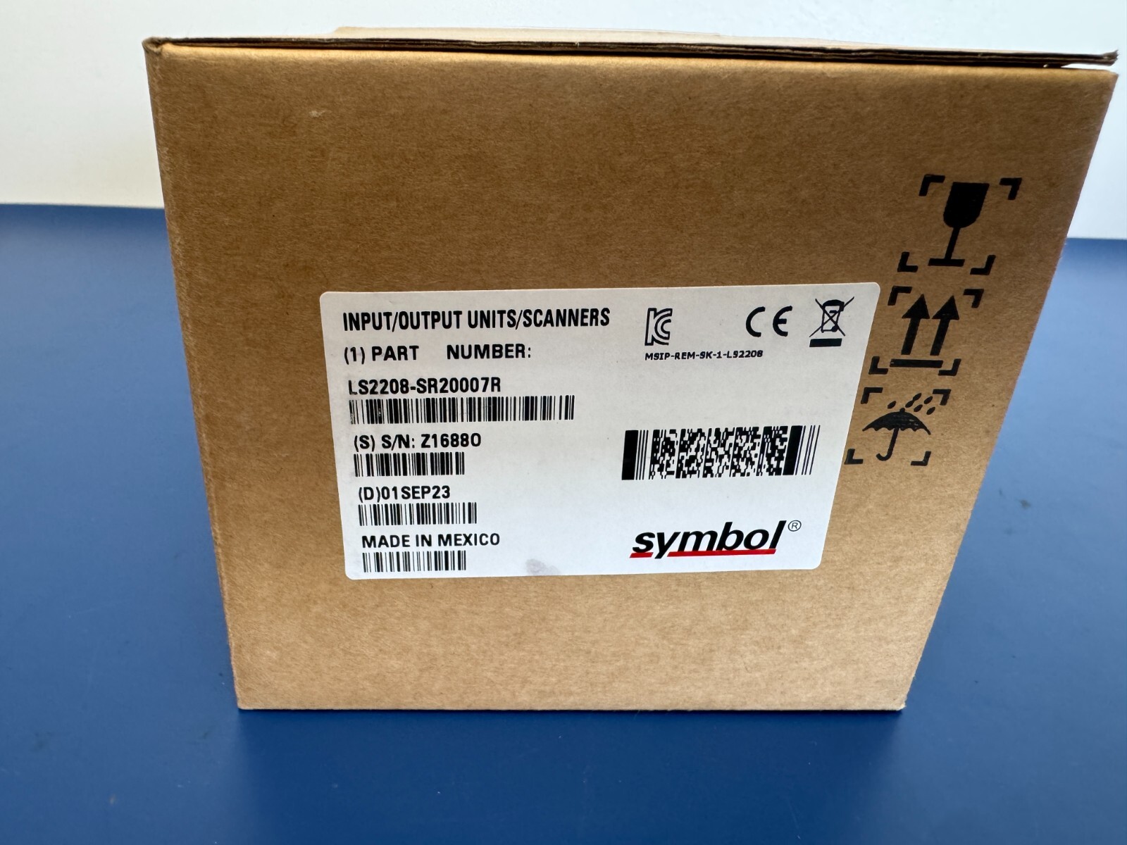 Symbol LS2208-SR20007R Handheld Laser Barcode Scanner w/ USB Cord & Stand - Image 3