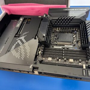 Asus ROG Maximus Z690 Extreme, LGA 1700 Socket Intel Motherboard