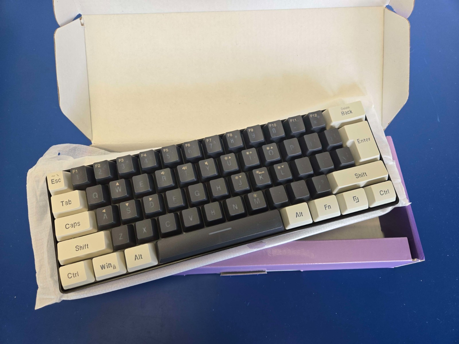 SAMA G91 Keyboard 60 Percent, 61 Keys RGB Backlit Wired - Black - Image 5