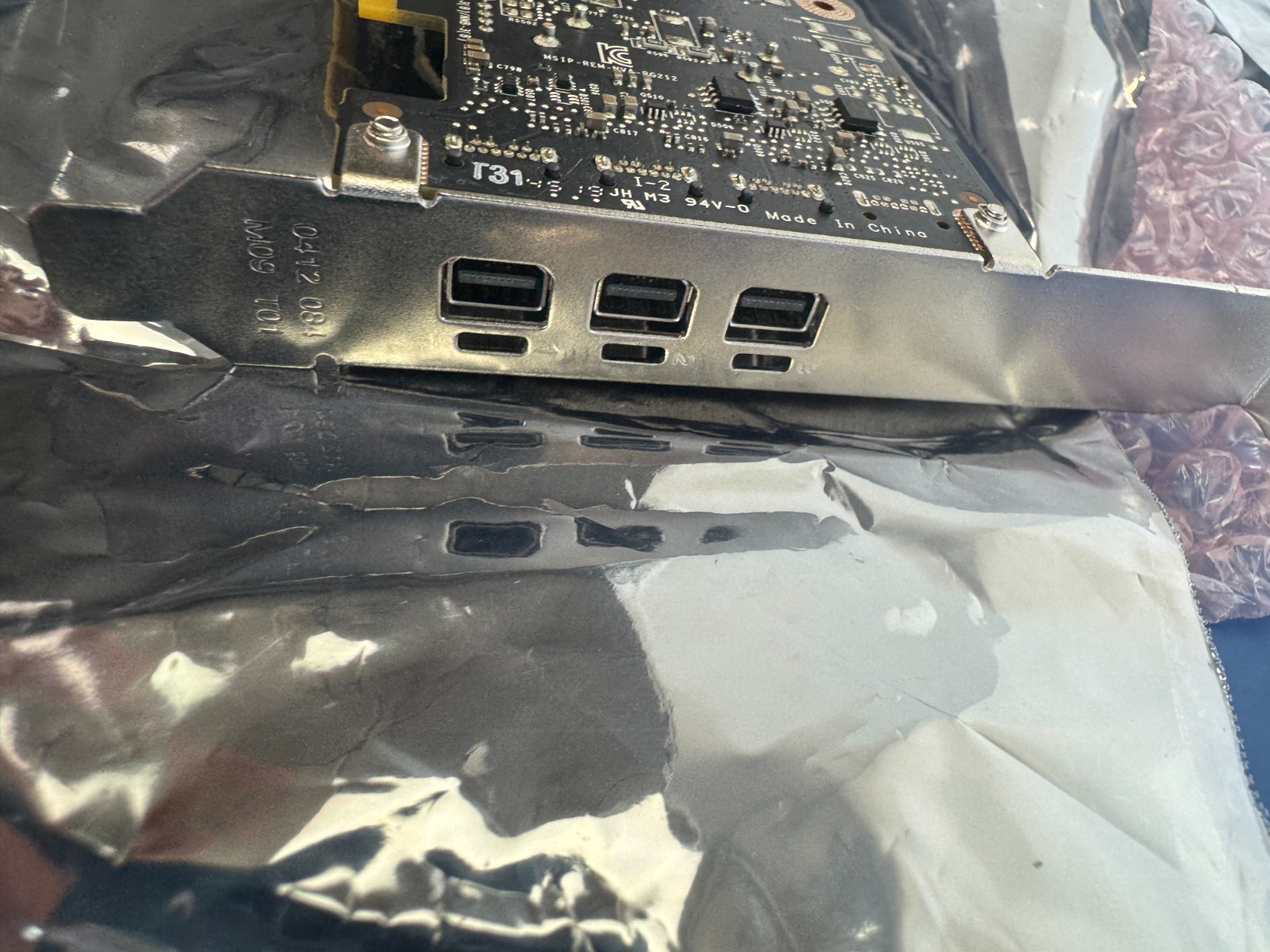 PNY Nvidia Quadro P400 VCQP400V2-PB 2GB 64-bit GDDR5 PCI 3.0 x16 Workstation - Image 9