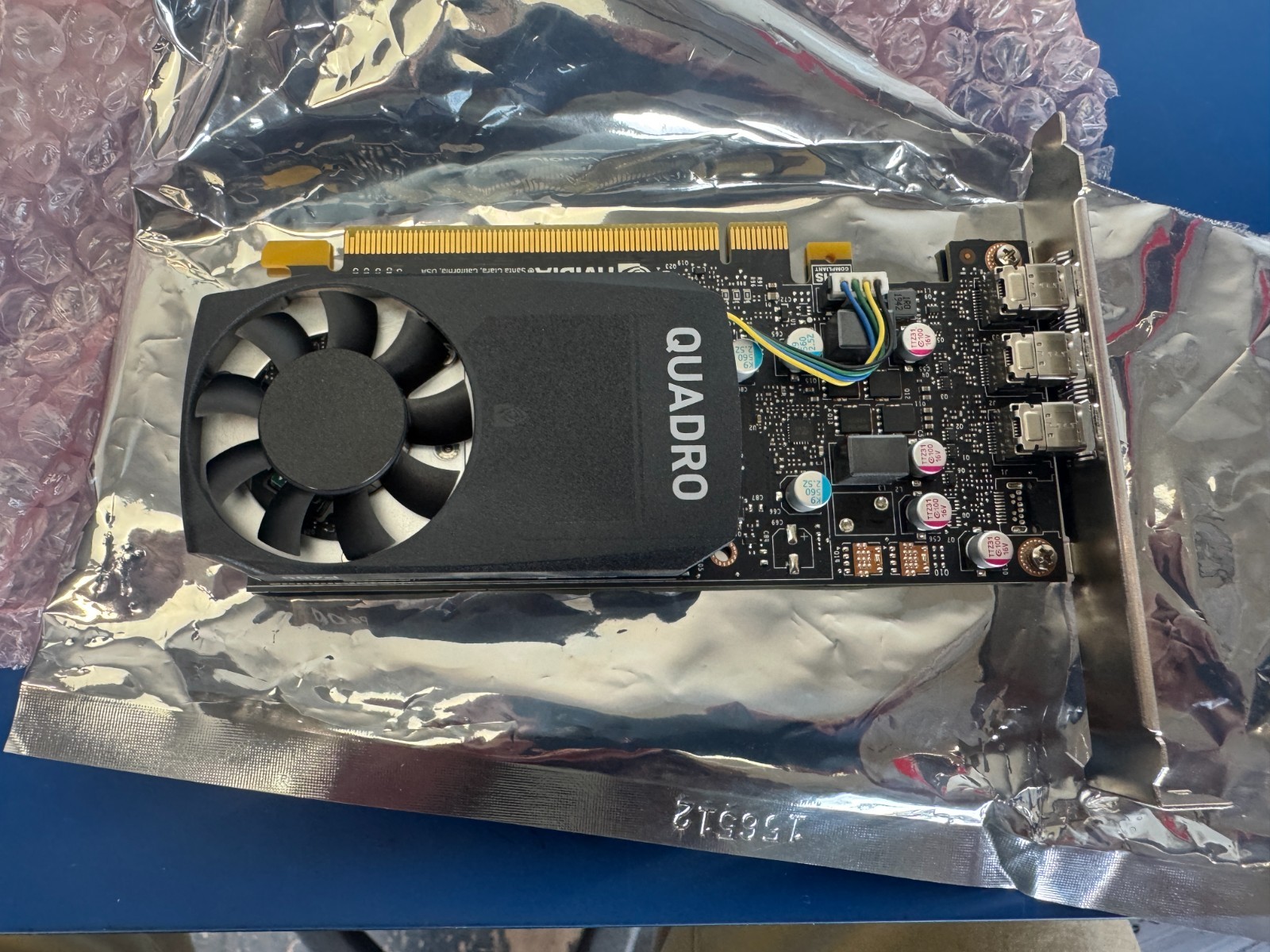 PNY Nvidia Quadro P400 VCQP400V2-PB 2GB 64-bit GDDR5 PCI 3.0 x16 Workstation - Image 10