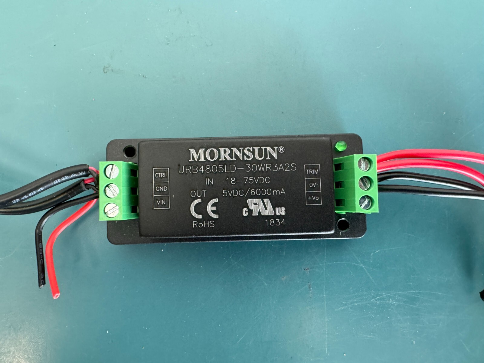 URB4805LD-30WR3A2S DC/DC converter Input 18-75Vdc