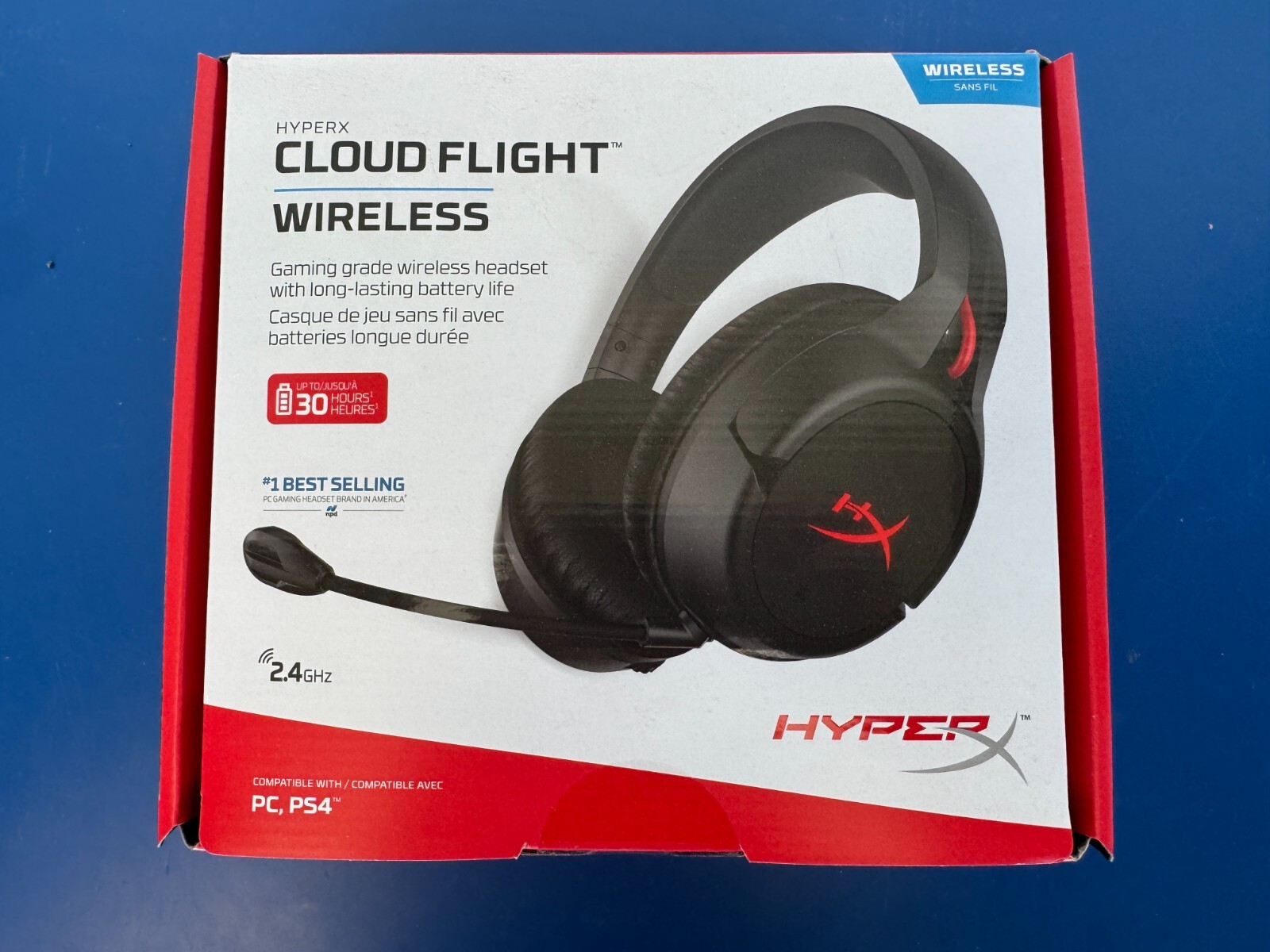 HyperX - Cloud Flight Wireless Gaming Headset for PC, PS4 PS5 - Black/Red