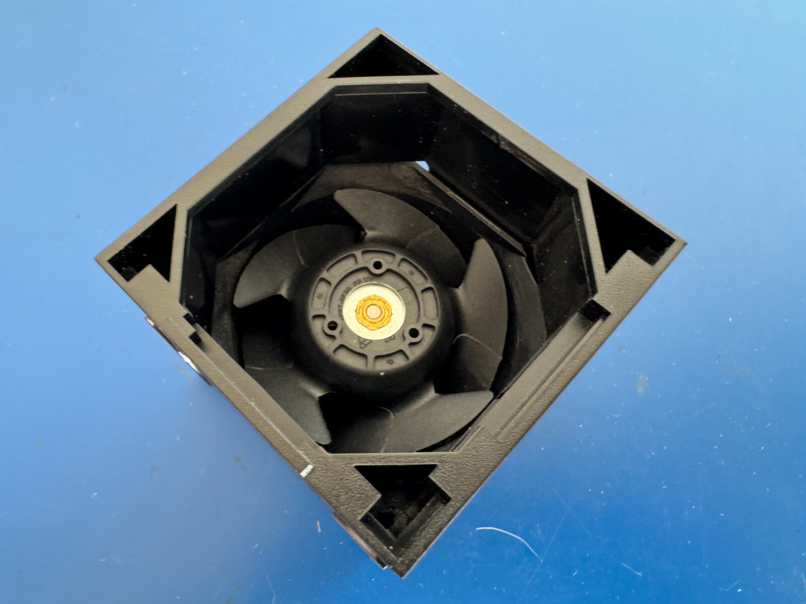 New Lenovo SR590V2 SR650 SR588V2 CPU fan SF17A88599 3GX151 03GX151 - Image 3