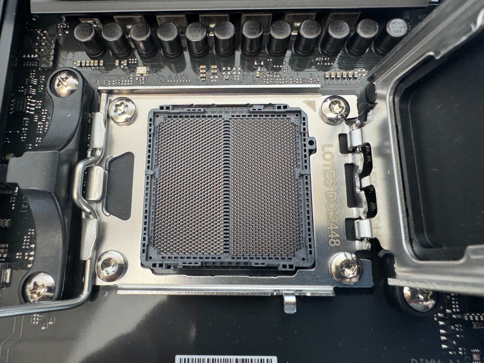 ASUS TUF Gaming B650-E WIFI AMD AM5 B650 ATX Motherboard 9000 Series CPU Ready - Image 7