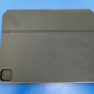 Apple iPad Magic Keyboard Black French Canadian MXQT2C/A for iPad Pro 11"