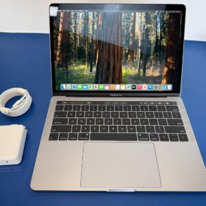 Apple MacBook Pro i5 1.4GHz 13" touch bar  (MUHP2LL/A ) | 8GB 256GB SSD