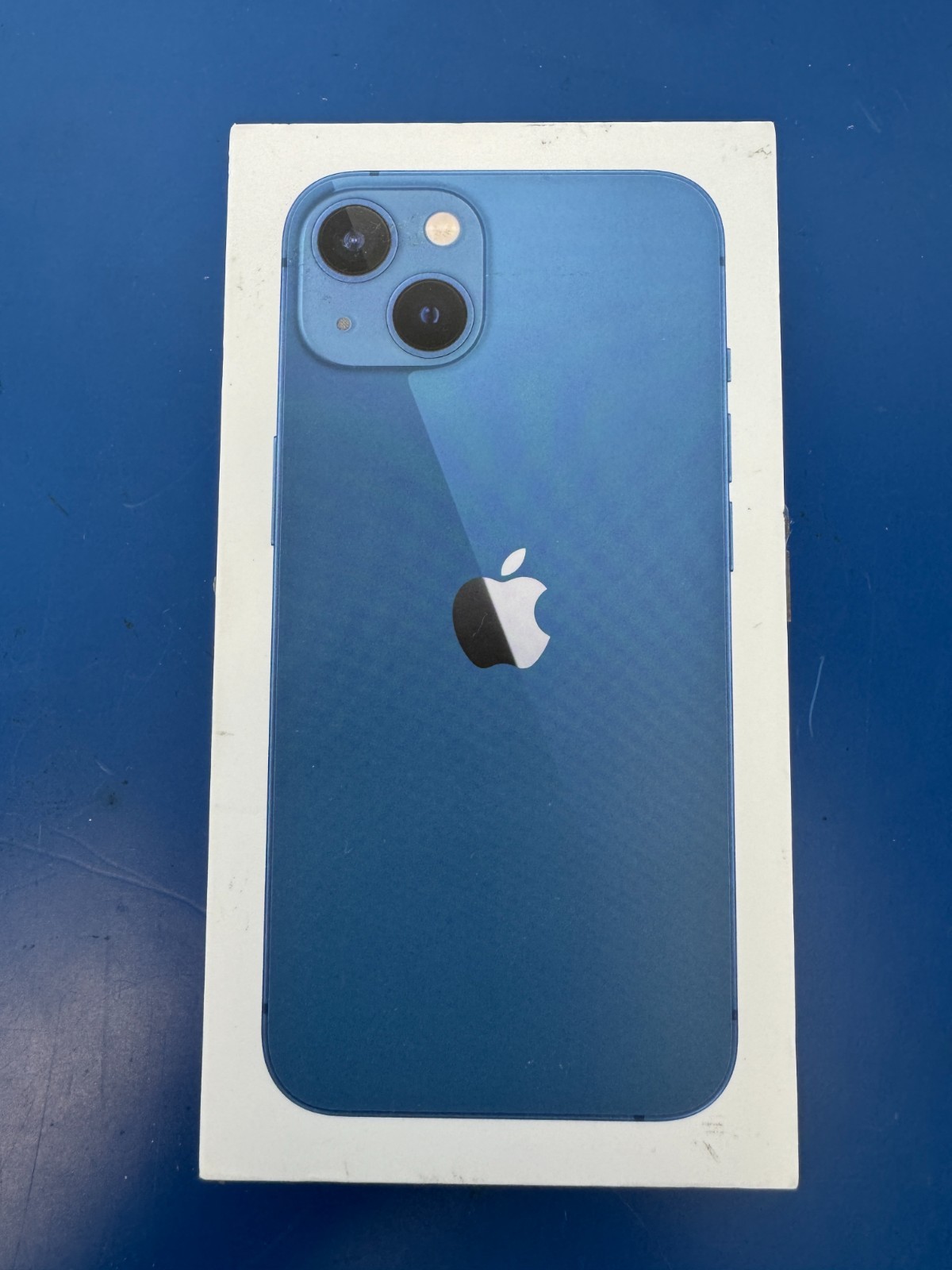 Apple iPhone 13 - 128GB - Blue (Unlocked) (CA) 100% battery health - Image 10