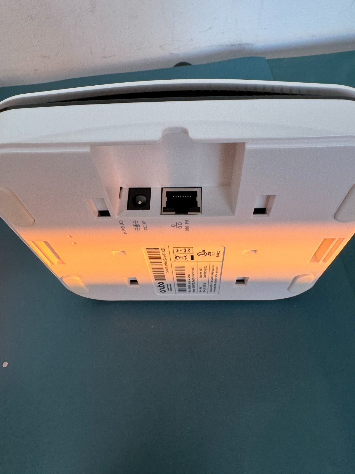 Aruba User Experience Insight LTE Sensor UXI ASIN0100 - Image 6