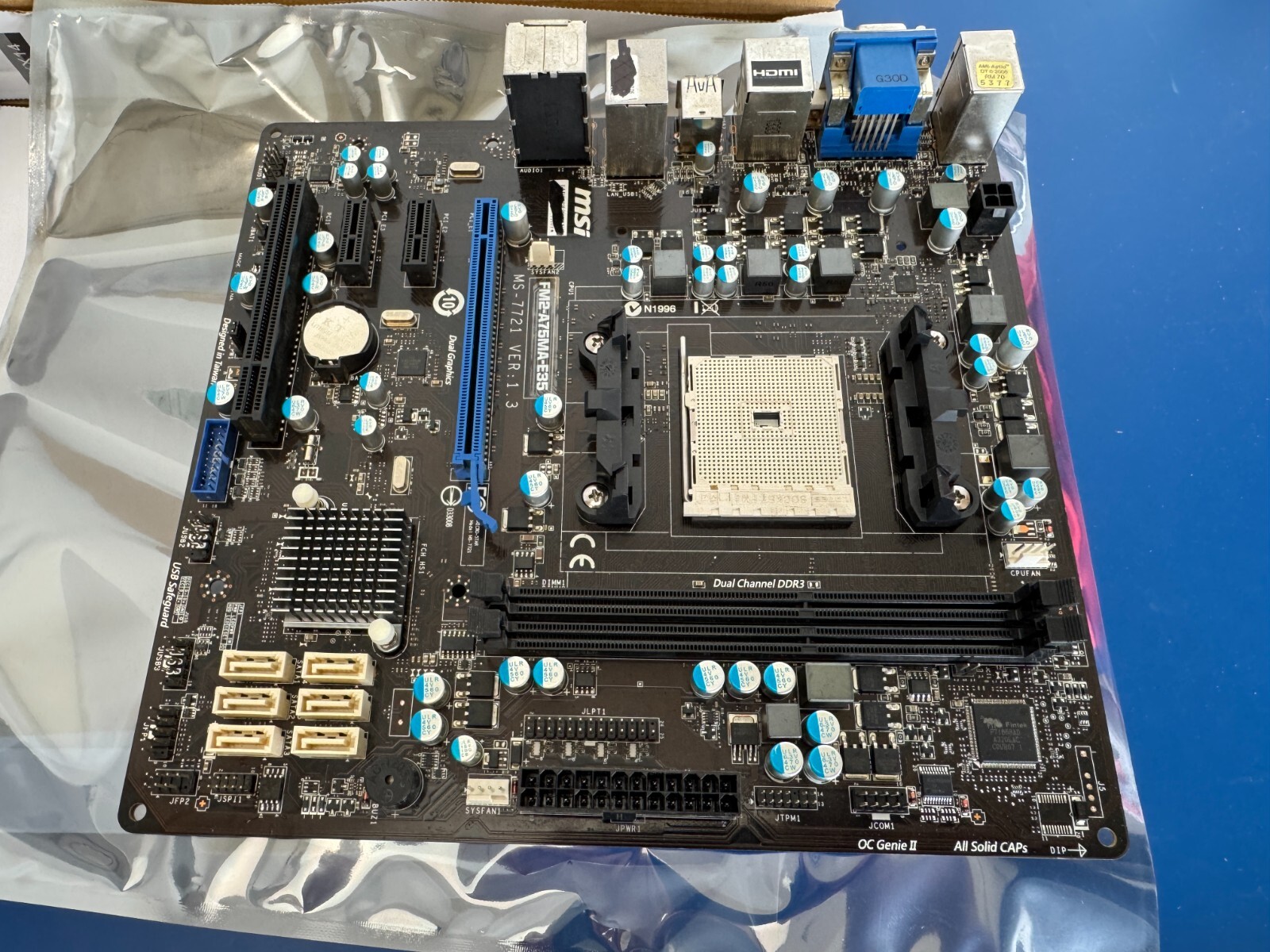 MSI FM2-A75MA-E35 AMD A75 Socket FM2 DDR3 M-ATX Motherboard