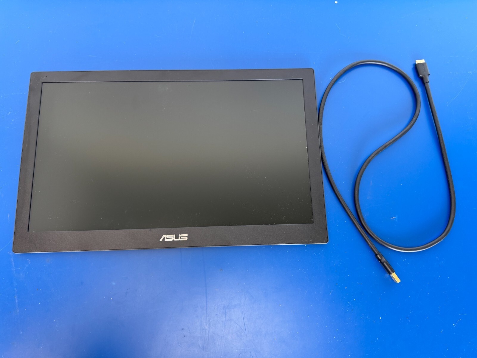 ASUS 15.6" USB POWERED Widescreen Portable USB Monitor MB168B Ultra-Slim - Image 2