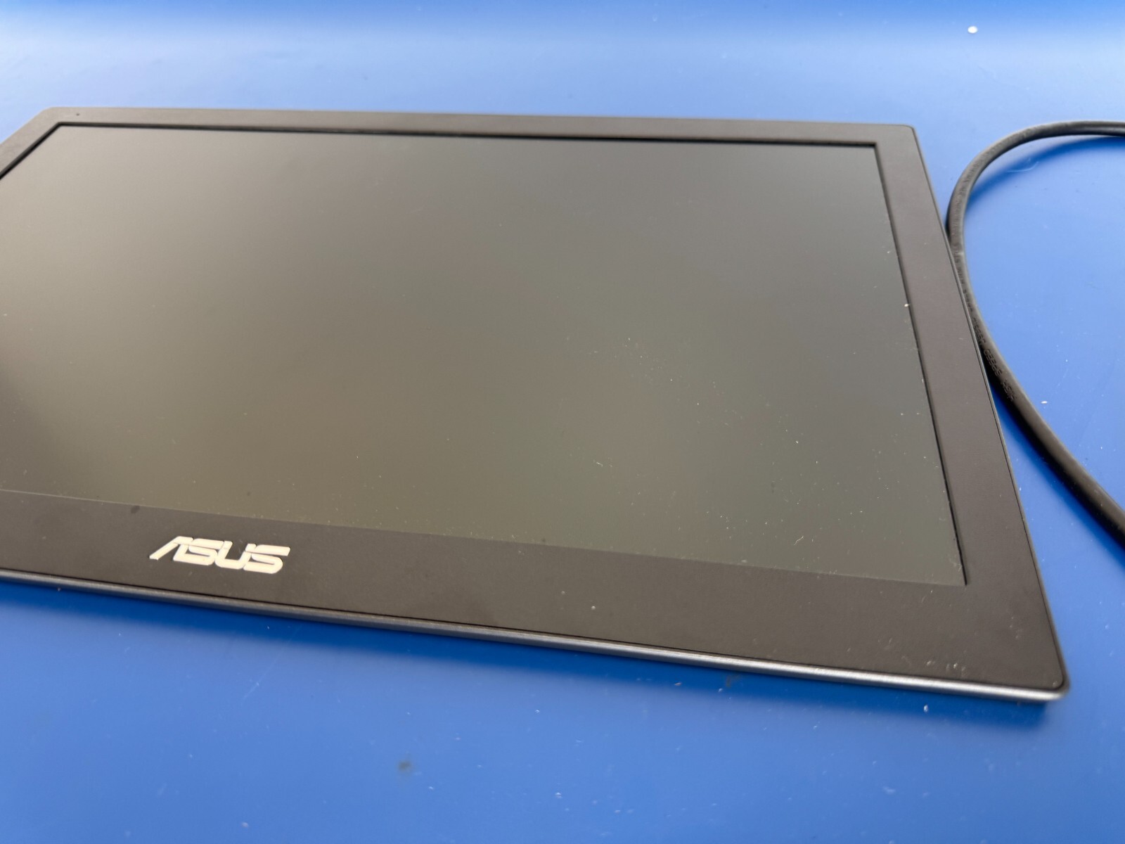 ASUS 15.6" USB POWERED Widescreen Portable USB Monitor MB168B Ultra-Slim - Image 4