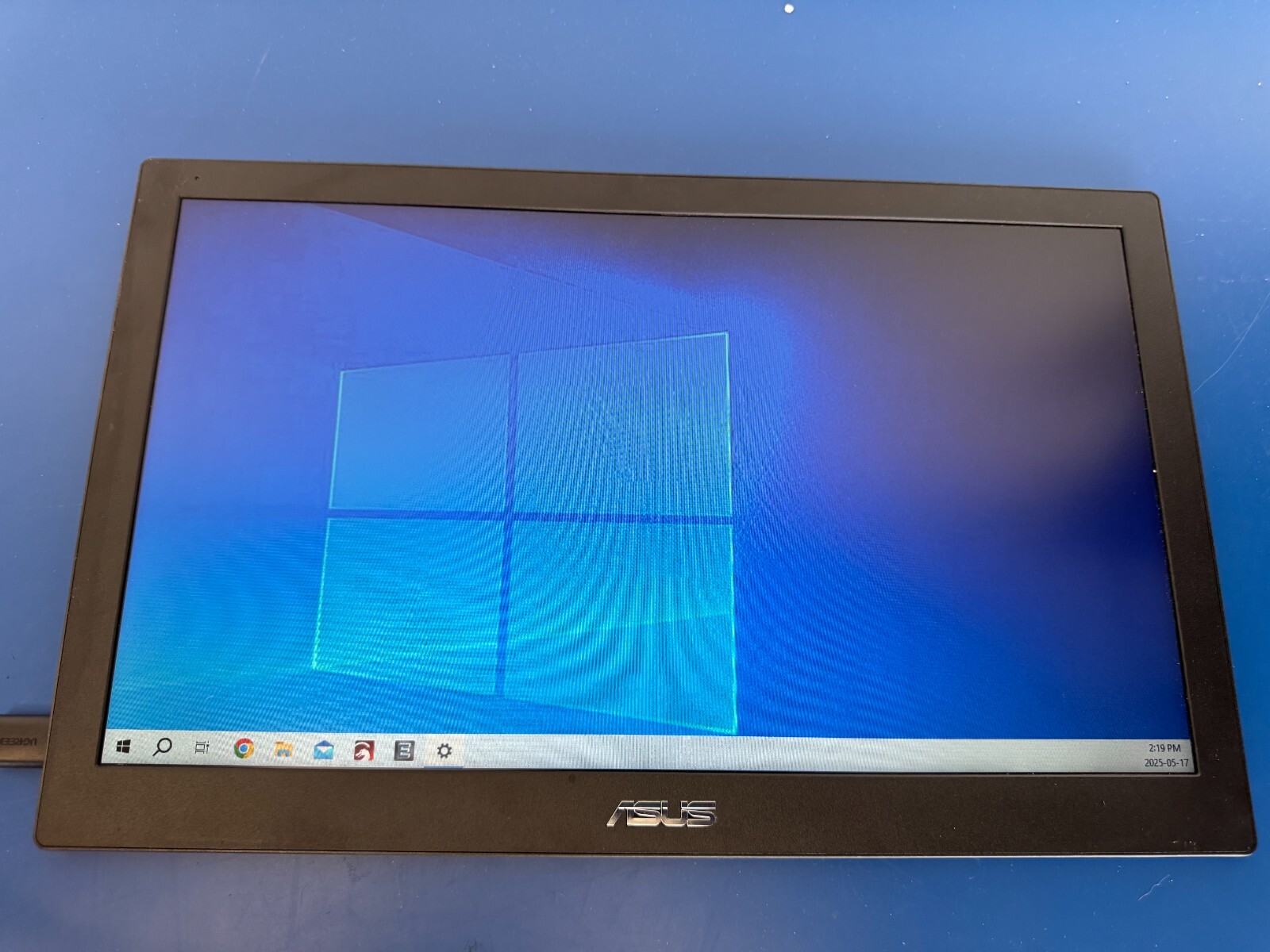 ASUS 15.6" USB POWERED Widescreen Portable USB Monitor MB168B Ultra-Slim - Image 8