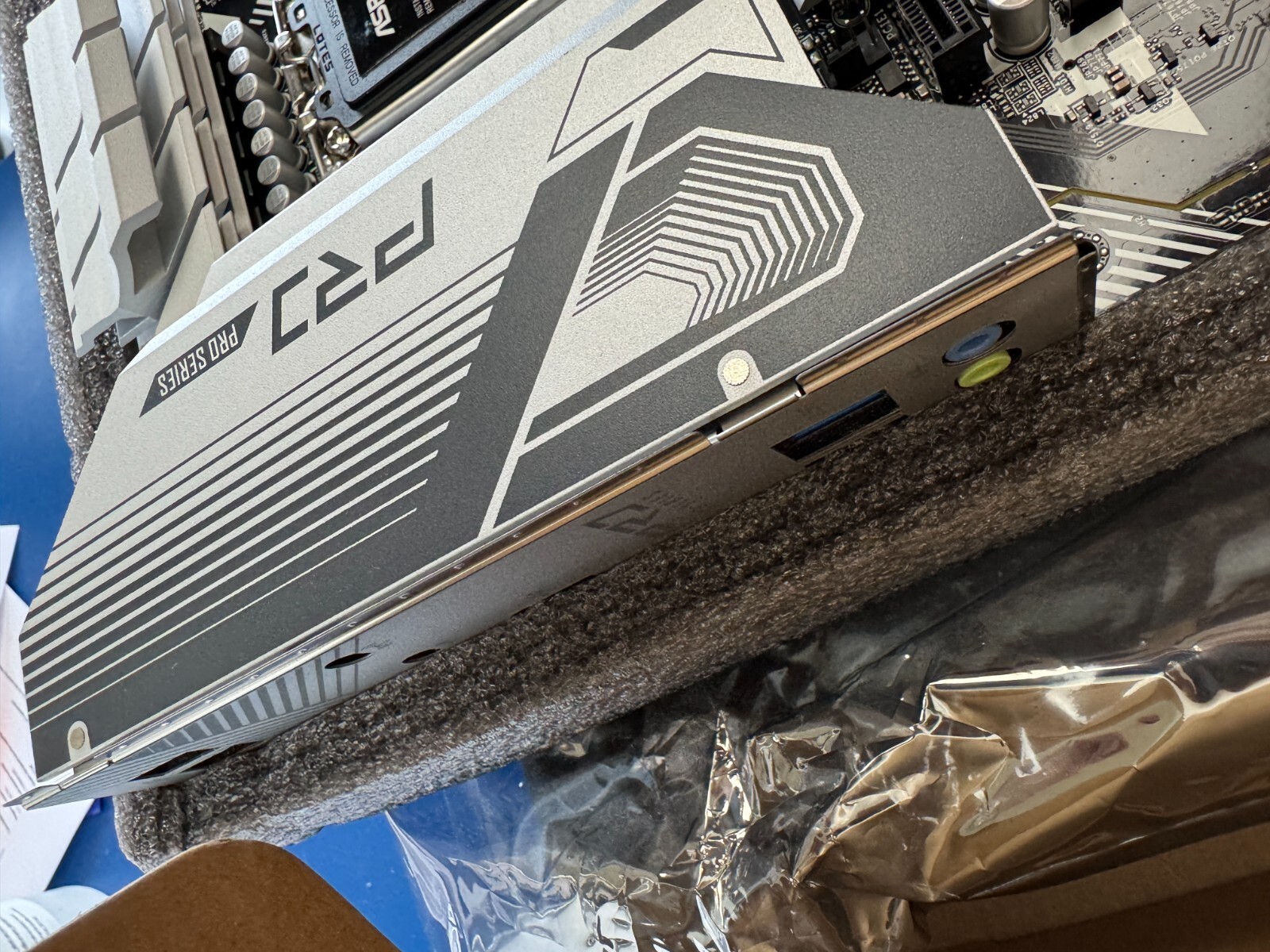 ASRock Z790 Pro RS Intel LGA 1700 ATX Motherboard intel 12th 13th 14th gen - Image 8