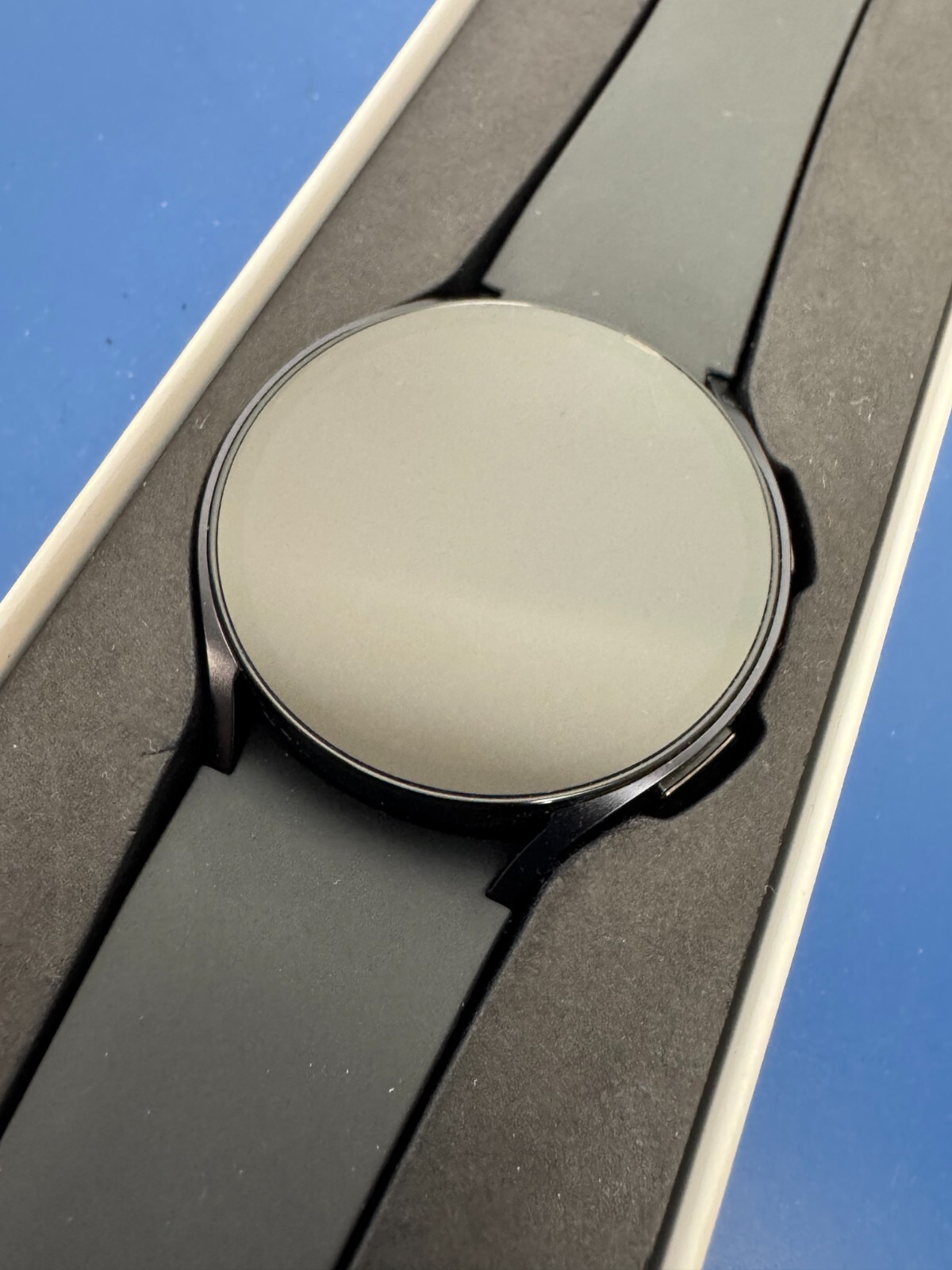*READ* LOCKED Samsung SM-R940NZKAXAC Galaxy Watch6 (GPS) 44mm Smartwatch with HR - Image 4