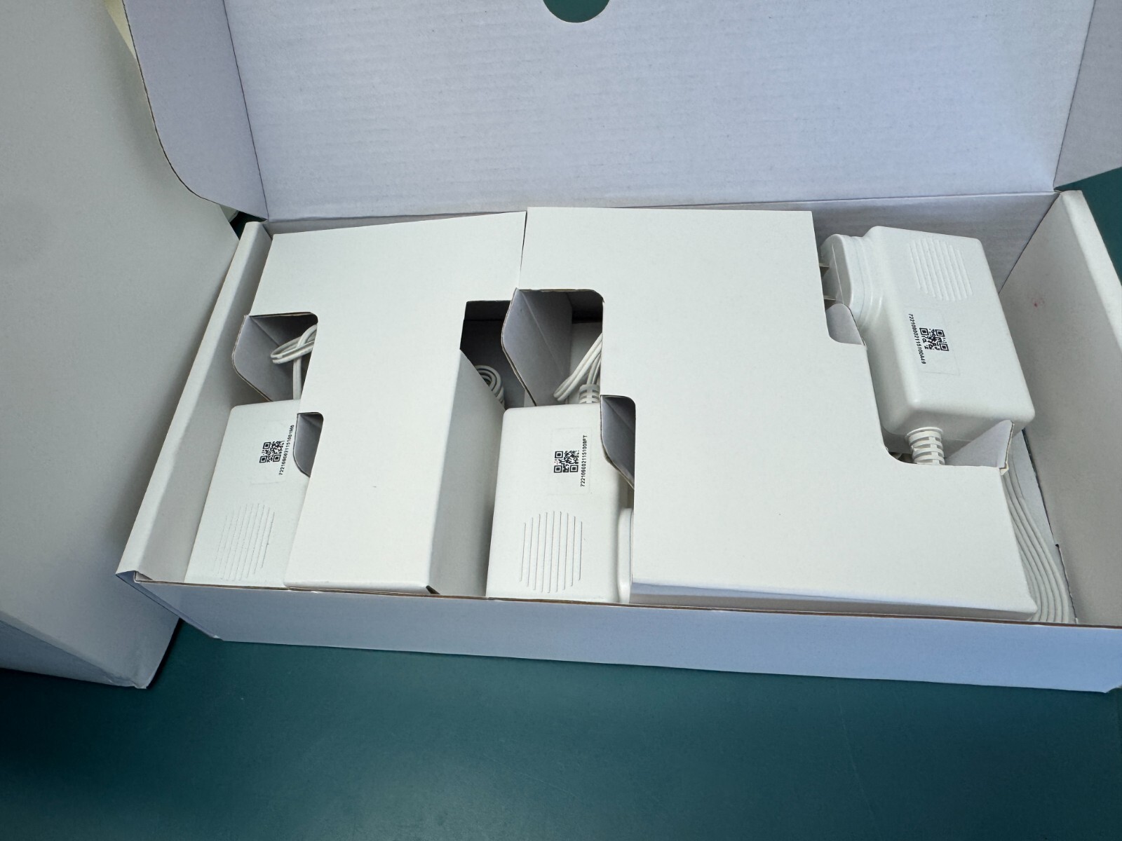 Netgear Orbi RBK13 3-pack Whole Home WiFi System Dual-band WiFi (RBK13-100CNS) - Image 5