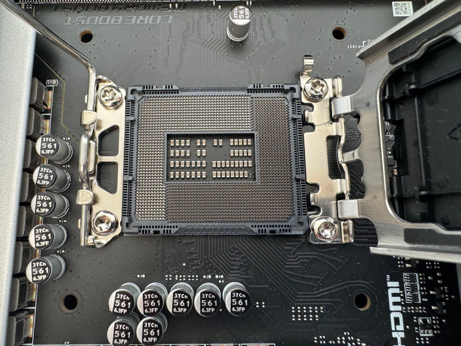 MSI Z790 PROJECT ZERO LGA1700 Wi-Fi 7 DDR5 Back Connect Design ATX Motherboard - Image 10
