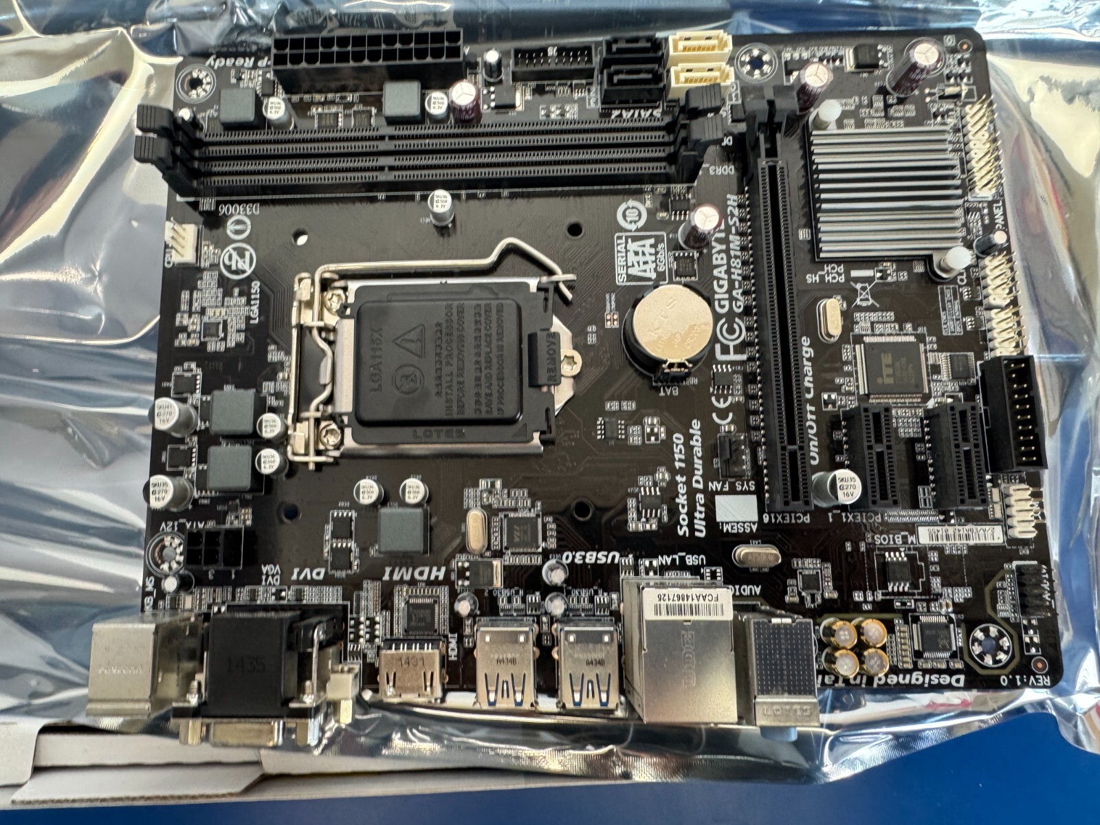 Gigabyte GA-H81M-S2H GSM Motherboard LGA1150