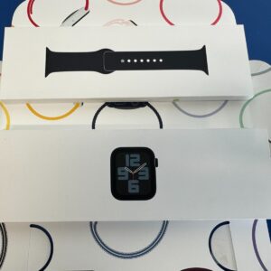 Apple Watch SE (Gen 2) 40mm Midnight Aluminum GPS S/M Sport Band (A2722)