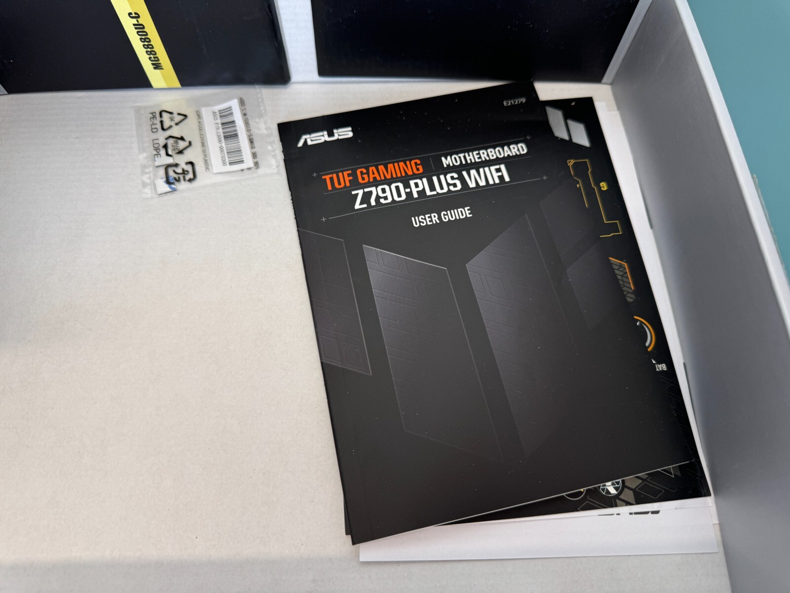 ASUS TUF Gaming Z790-Plus WiFi LGA 1700(Intel®12th, 13th & 14 Gen) ATX gaming MB - Image 9