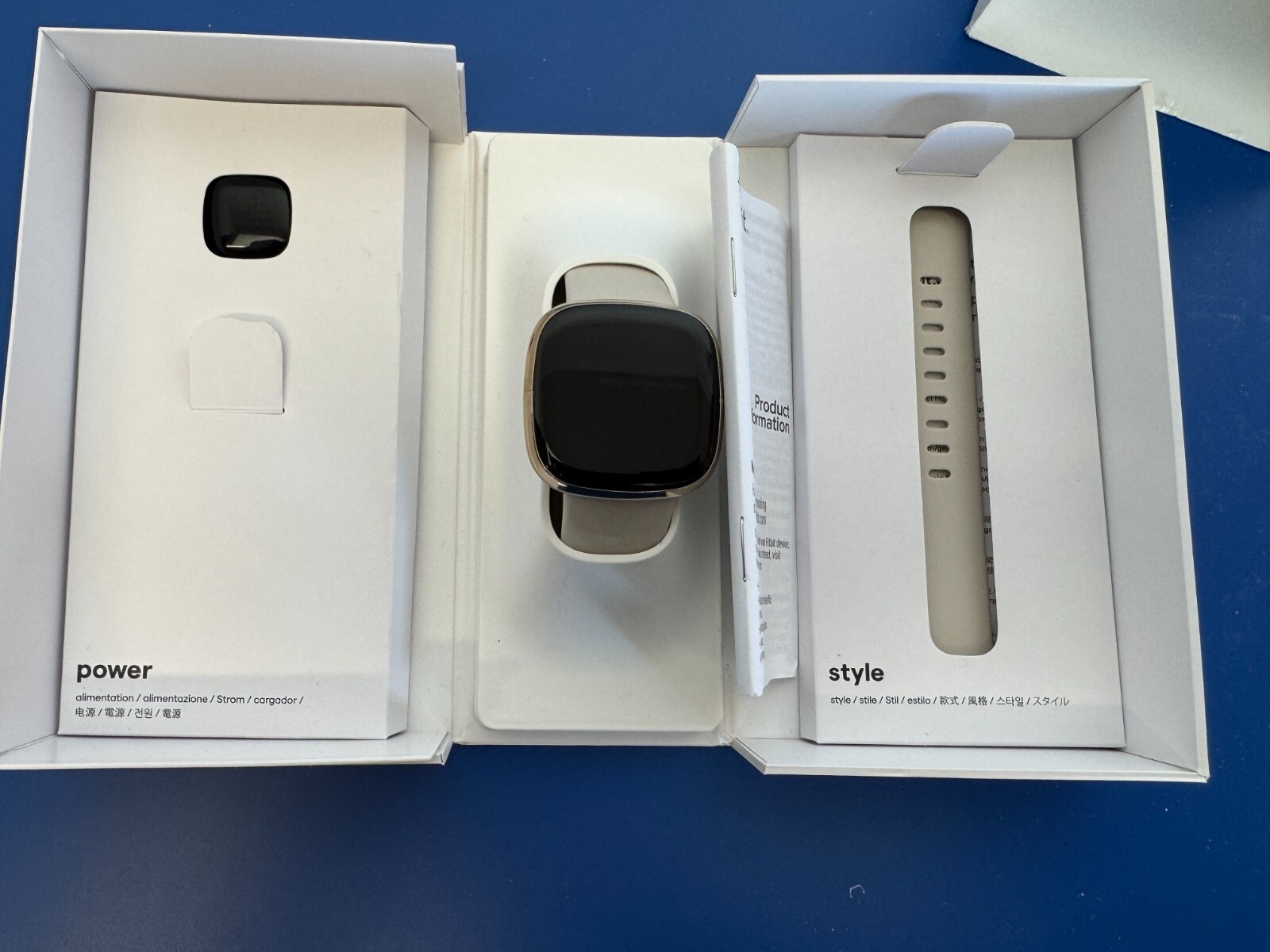 Fitbit FB512GLWTFRCJK Sense Soft Gold Stainless Steel with Lunar White Band - Image 4