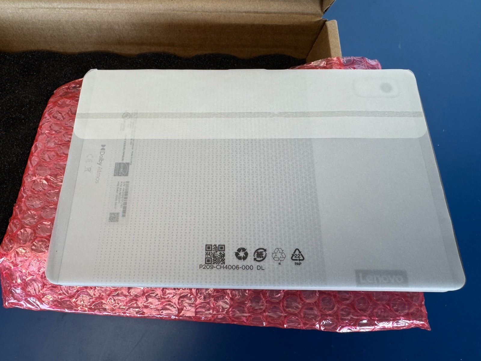 Lenovo Tab M9 64GB 9" HD, MediaTek 8-Core 4GB Wi-Fi 5 Android 13, Arctic Gray - Image 3