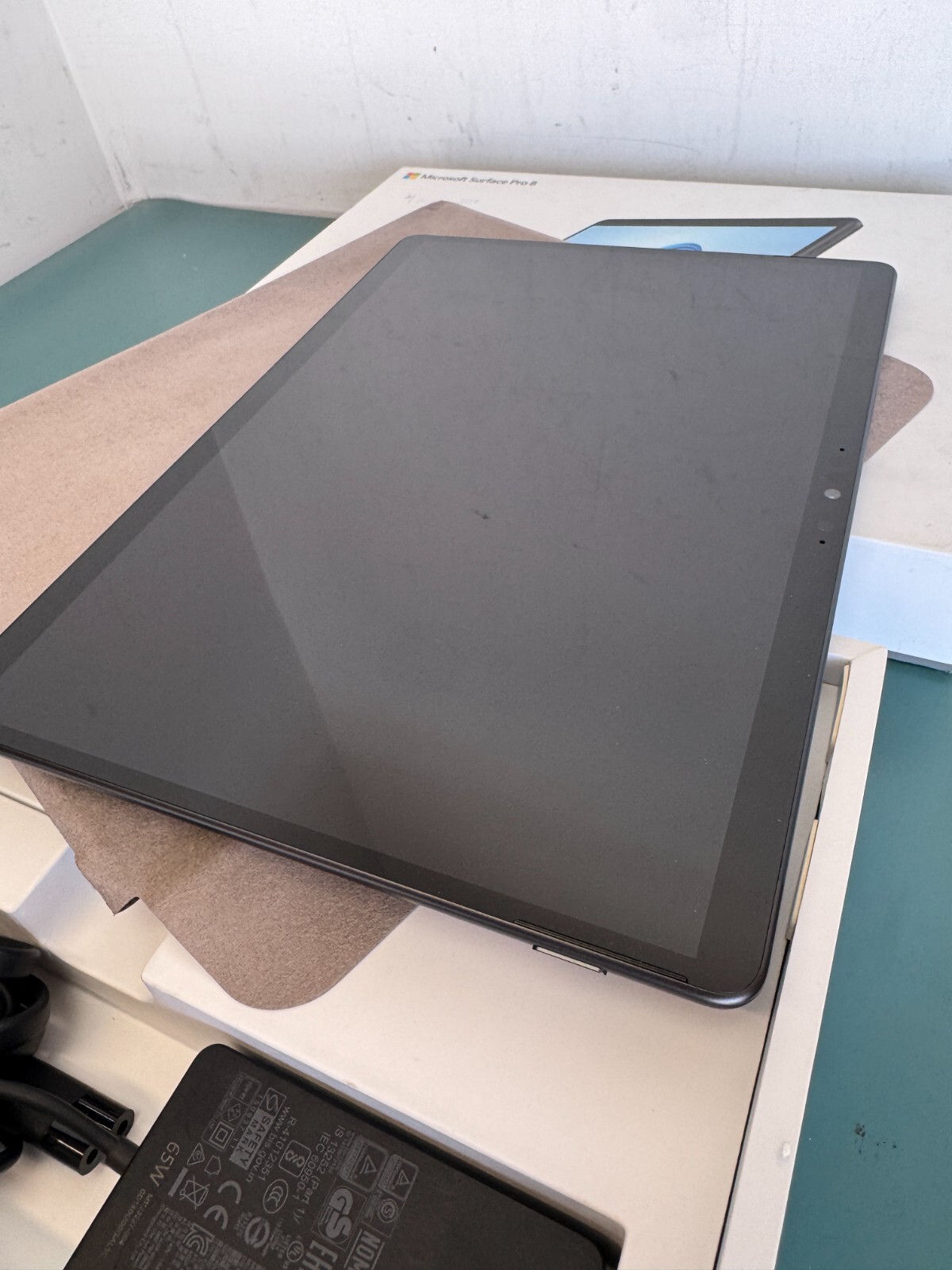 Microsoft Surface Pro 8 13" Touchscreen - Intel Evo Platform Core 8PQ-00017 - Image 5
