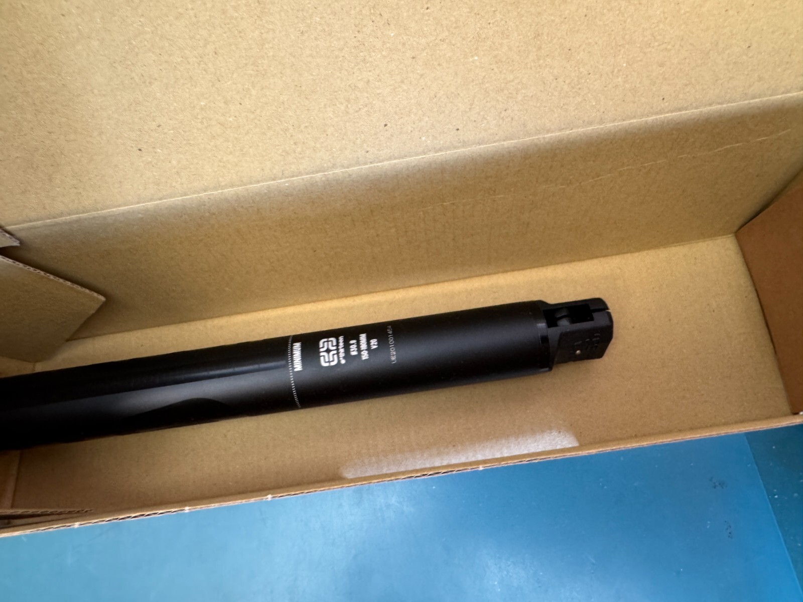 E*thirteen Vario Infinite Dropper Post 150-180mm, 30.9mm - Image 6