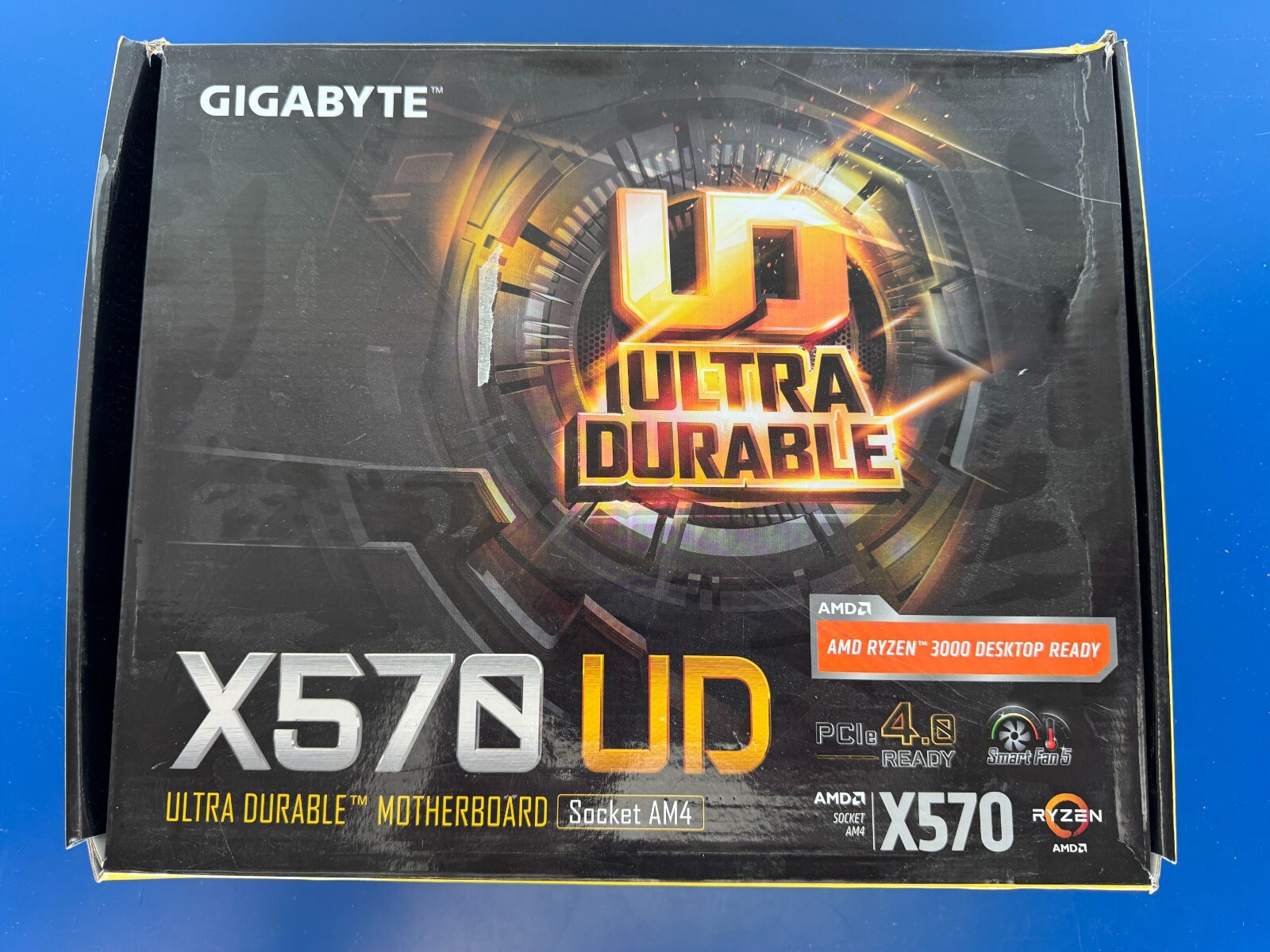 Gigabyte X570 UD Motherboard AMD AM4 AMD X570 DDR4 M.2 USB 3.2 ATX HDMI PS/2