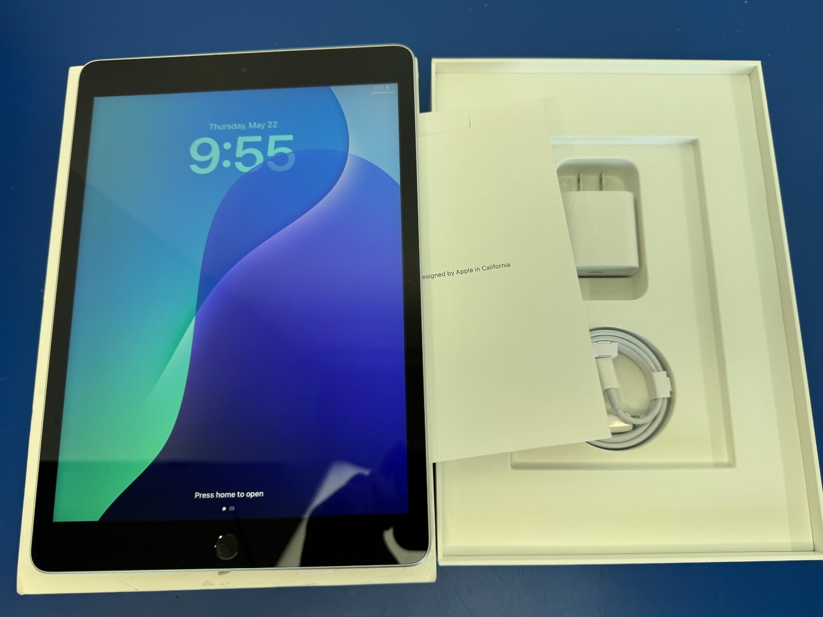 Apple iPad 9th Generation 10.2-inch 64GB Wi-Fi Silver A2602