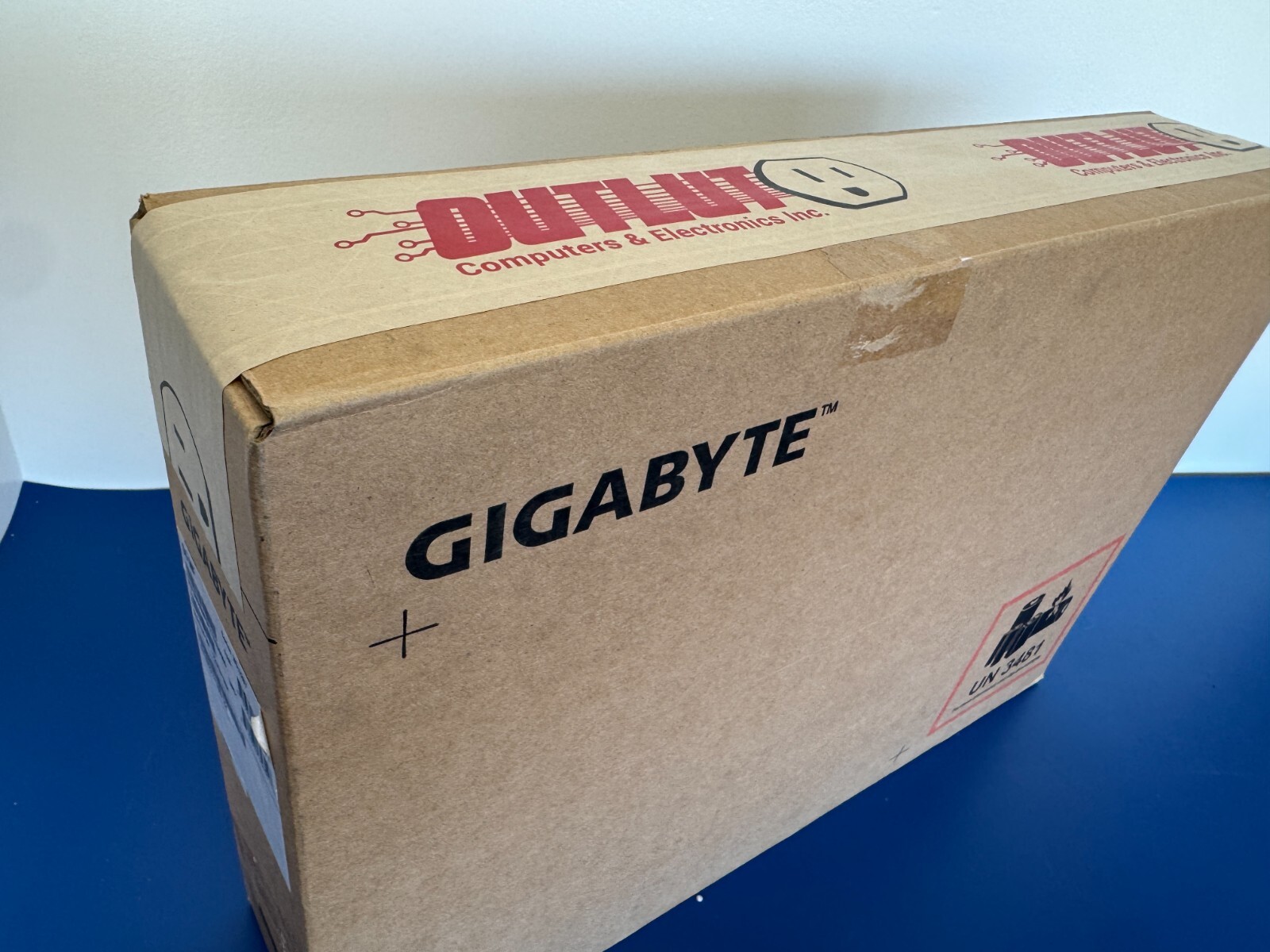 Gigabyte G5 MF 15.6" i5-12450H 512GB 16GB 144Hz RTX4050 Laptop - Image 2
