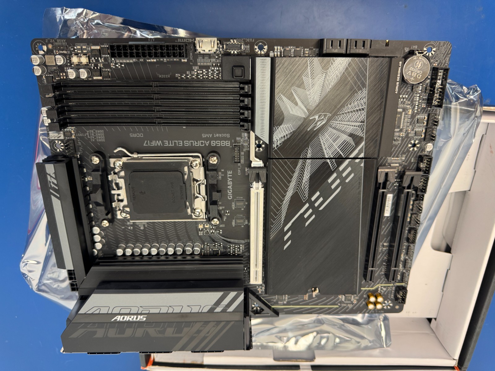 GIGABYTE B850 AORUS ELITE WIFI7 AMD AM5 LGA 1718 Motherboard, ATX, DDR5, 3x M.2, - Image 4