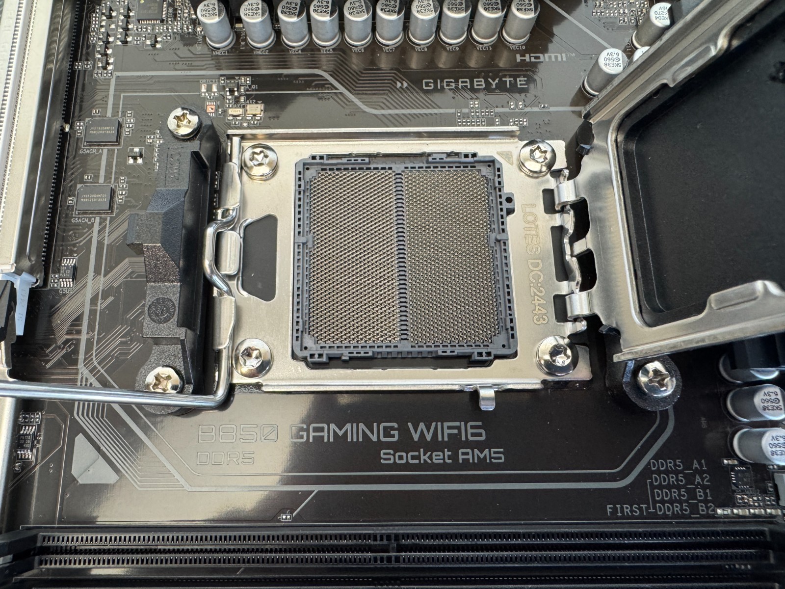 GIGABYTE B850 GAMING WIFI6 AMD AM5 LGA 1718 Motherboard, ATX, DDR5, 3x M.2, PCIe - Image 8