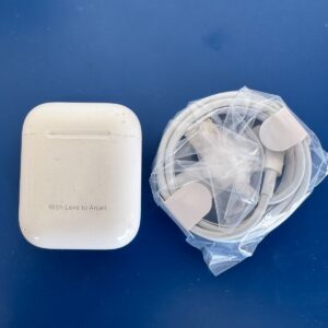 Apple AirPods 1st Gen A1602 Bluetooth Earbuds with Case ENGRAVED Used condition